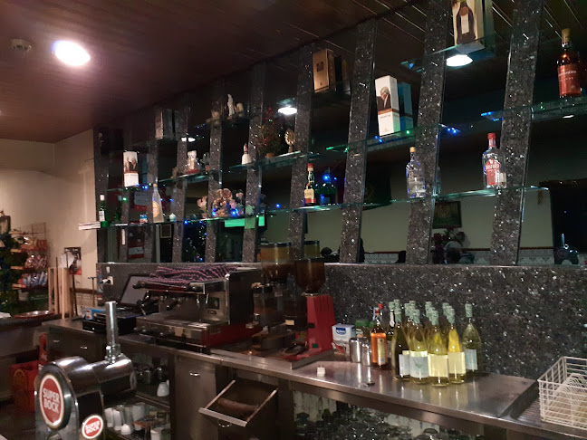 Café Snack-Bar Riviera - Guimarães