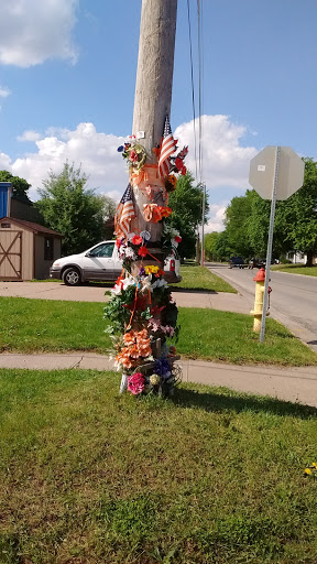 Appliance Store «Starnes TV & Appliance», reviews and photos, 105 6th Ave, Grinnell, IA 50112, USA