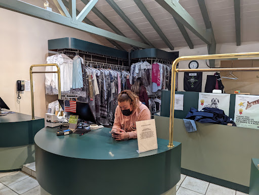 Dry Cleaner «Vapor Sudden Service Cleaners», reviews and photos, 1193 10th St, Monterey, CA 93940, USA