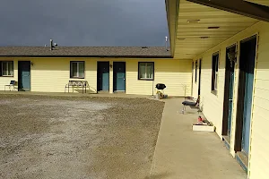 Roy's Motel & Campground image