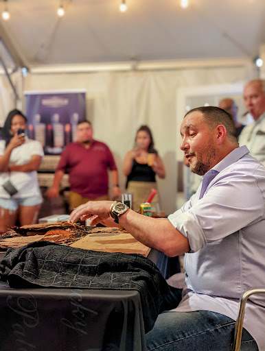 Tobacco Shop «Up Down Cigar», reviews and photos, 1550 N Wells St, Chicago, IL 60610, USA