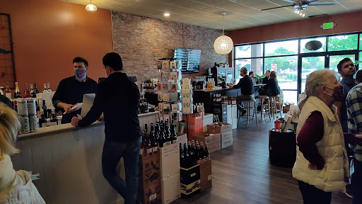 Wine Store «UnWined», reviews and photos, 1600 Belle View Blvd, Alexandria, VA 22307, USA