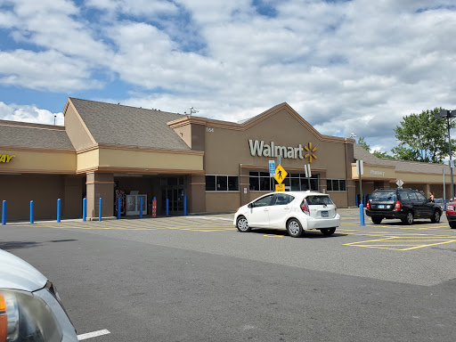 Discount Store «Walmart», reviews and photos, 164 Danbury Rd, New Milford, CT 06776, USA