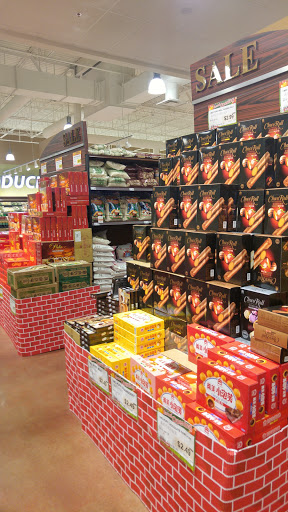 Shopping Mall «Wick Shopping Plaza», reviews and photos, 561 US-1, Edison, NJ 08817, USA