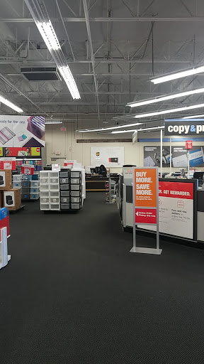 Office Supply Store «Staples», reviews and photos, 12070 Lakewood Blvd, Downey, CA 90242, USA