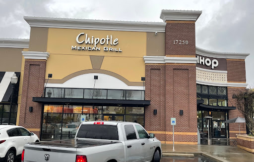 17250 Southcenter Pkwy #108, Tukwila, WA 98188, USA