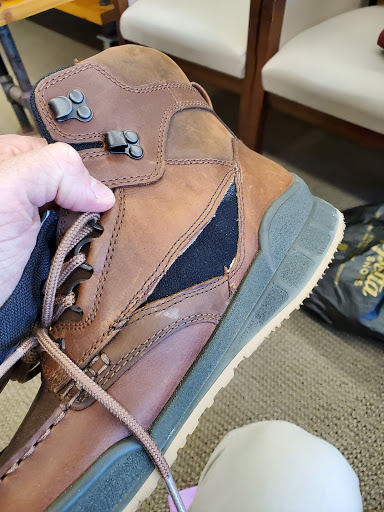 Shoe Store «Chiappetta Shoe Store», reviews and photos, 6821 39th Ave, Kenosha, WI 53142, USA