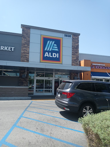 Supermarket «ALDI», reviews and photos, 5830 Firestone Blvd, South Gate, CA 90280, USA