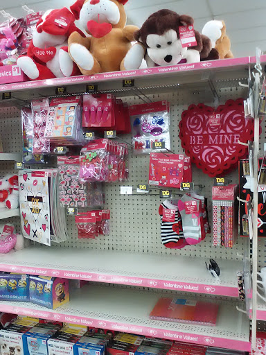 Discount Store «Dollar General», reviews and photos, 13 W Main St, Dudley, MA 01571, USA