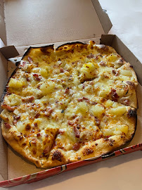 Pizza hawaïenne du Pizzas à emporter Chez Steph à La Flotte - n°2