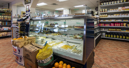 Produce Market «Pasadena Produce & Deli», reviews and photos, 6801 Gulfport Blvd S # 1, South Pasadena, FL 33707, USA
