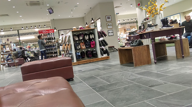 Reviews of Clarks in Milton Keynes - Shoe store