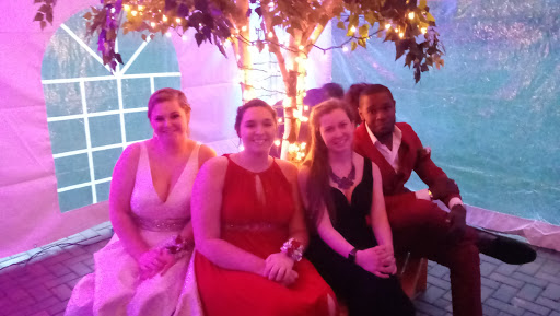 Wedding Venue «Hawthorne Gardens», reviews and photos, 19157 Michigan Avenue, Marshall, MI 49068, USA