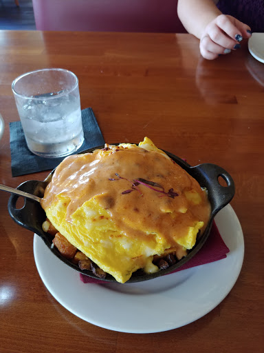 Shopping Mall «Quail Hill Shopping Center», reviews and photos, 6501 - 6875 Quail Hill Pkwy, Irvine, CA 92603, USA