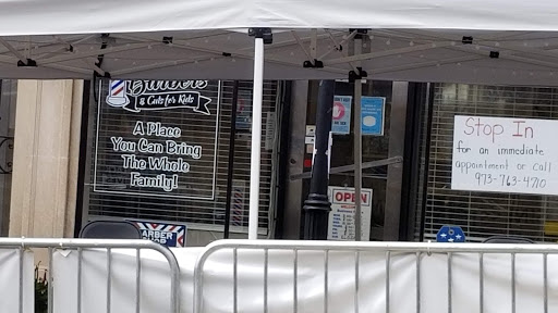 Barber Shop «Village Barbers», reviews and photos, 167 Maplewood Ave, Maplewood, NJ 07040, USA