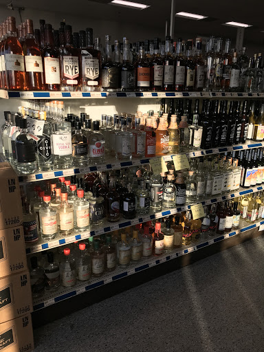 Liquor Store «Montgomery County Liquor & Wine - Cloverly», reviews and photos, 723 Cloverly St, Silver Spring, MD 20905, USA