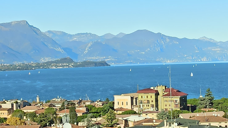 Photo Appartamento vacanze Panoramapartment 25015 Desenzano del Garda