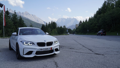 BMW Dealer «Steve Thomas BMW Inc», reviews and photos, 411 E Daily Dr, Camarillo, CA 93010, USA