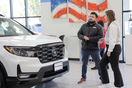 Honda Dealer «Honda of Serramonte», reviews and photos, 485 Serramonte Blvd, Colma, CA 94014, USA