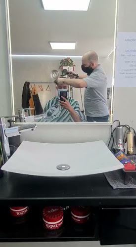 Rezensionen über AMAZINGcoiffure in Nyon - Friseursalon