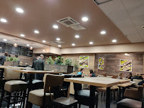 Atmosphère du Restaurant Naan'wich Café (MASSY) - n°12