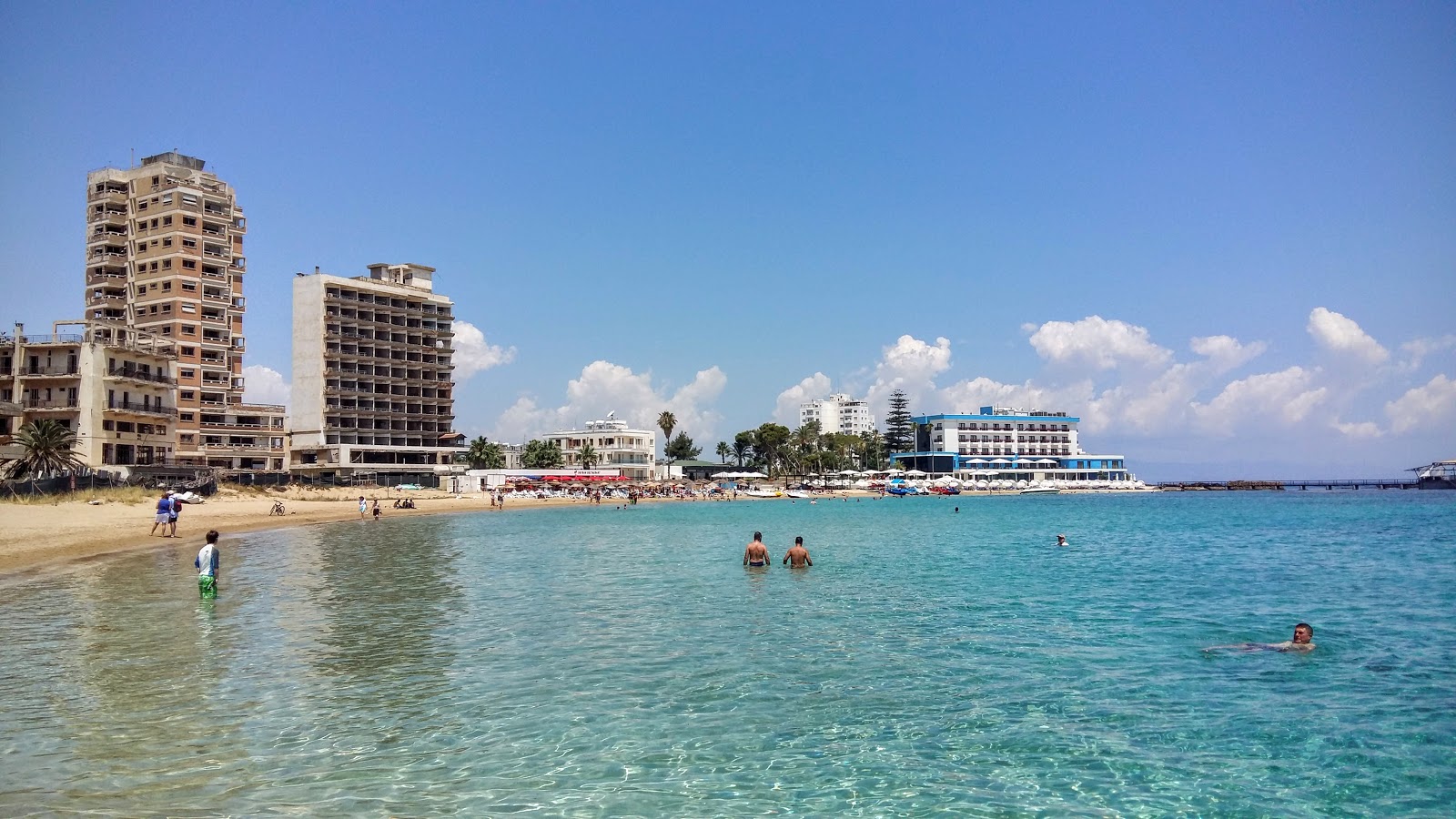 Photo of Palm beach amenities area