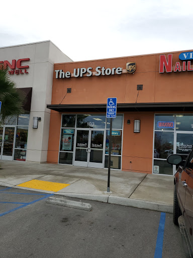 Shipping and Mailing Service «The UPS Store», reviews and photos, 550 Woollomes Ave #103, Delano, CA 93215, USA