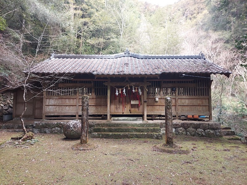 中岡神社