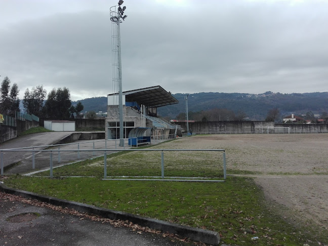 Campo Futebol Monte Aval