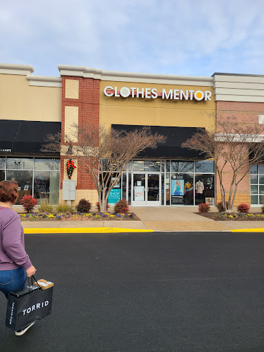 Used Clothing Store «Clothes Mentor Fredericksburg», reviews and photos, 1757 Carl D. Silver Parkway, Fredericksburg, VA 22401, USA