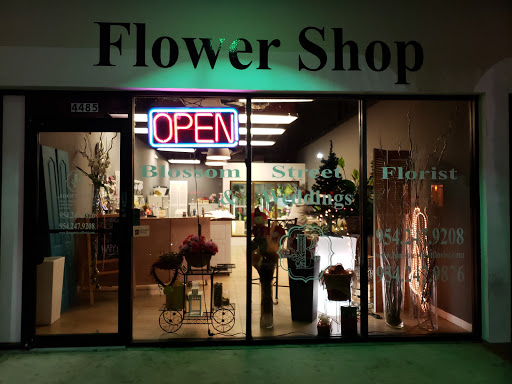 Blossom Street Florist, 7101 W Commercial Blvd #4h, Tamarac, FL 33319, USA, 