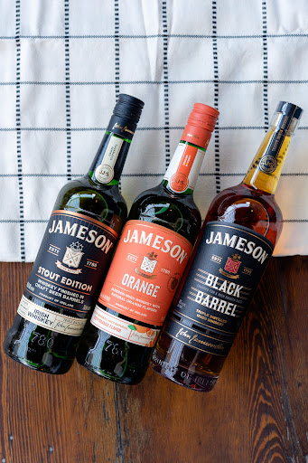 Liquor Store «Bottles Fine Wine», reviews and photos, 141 Pitman St, Providence, RI 02906, USA