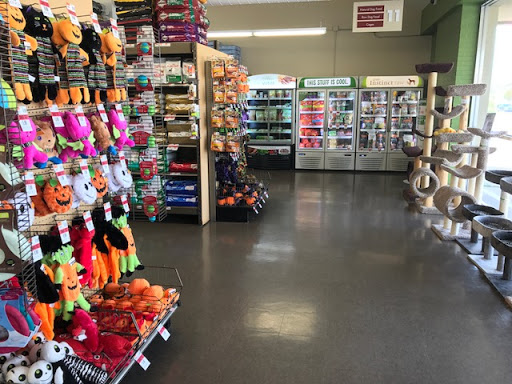 Pet Supply Store «Pet Supplies Plus», reviews and photos, 5230 S Westnedge Ave, Portage, MI 49002, USA