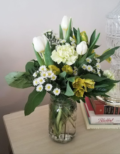 Florist «George Thomas Florist», reviews and photos, 5609 E Washington St, Indianapolis, IN 46219, USA