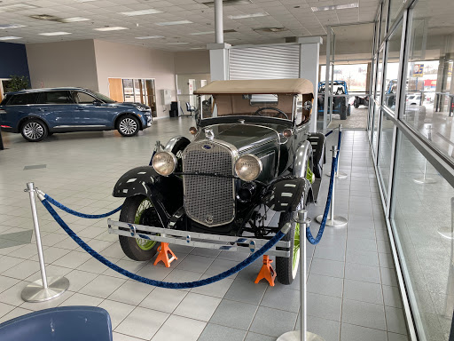 Car Dealer «Paducah Ford Lincoln», reviews and photos, 3476 Park Ave, Paducah, KY 42001, USA