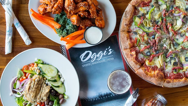 #1 best pizza place in Apple Valley - Oggi's Sports | Brewhouse |Pizza