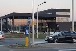 Mercedes-Benz Grupa Wróbel | Wrocław | Dealer, serwis, naprawa samochodów | Oryginalne części i akcesoria | AMG image