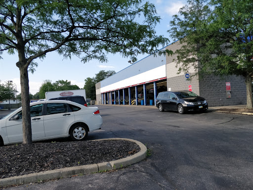Auto Parts Store «Pep Boys Auto Parts & Service», reviews and photos, 1321 Morse Rd, Columbus, OH 43229, USA