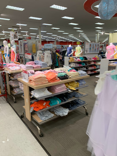 Department Store «Target», reviews and photos, 2401 Coulee Rd, Hudson, WI 54016, USA
