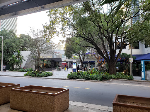Shopping Mall «The Shops at Mary Brickell Village», reviews and photos, 901 S Miami Ave, Miami, FL 33130, USA