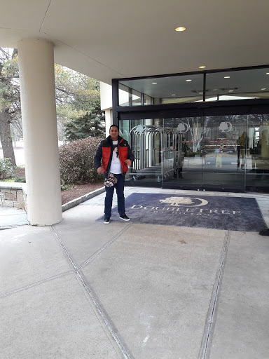 Hotel «DoubleTree by Hilton Hotel Boston - Bedford Glen», reviews and photos, 44 Middlesex Turnpike, Bedford, MA 01730, USA