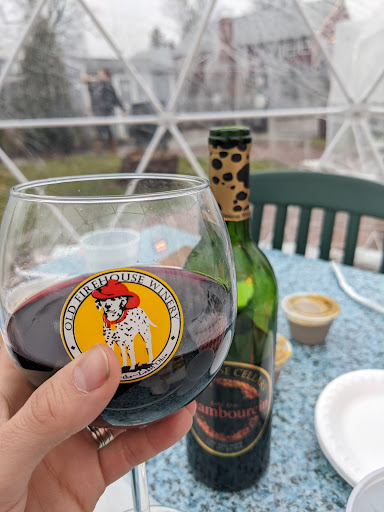 Winery «Old Firehouse Winery», reviews and photos, 5499 Lake Rd E, Geneva, OH 44041, USA