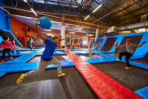 iJUMP Trampoline Arena (Clearwater) image