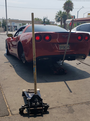 RULAS TIRES image