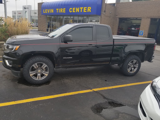 Tire Shop «Levin Tire & Service Center - Highland», reviews and photos, 9500 Indianapolis Blvd, Highland, IN 46322, USA