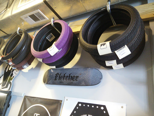 Bicycle Store «Fletcher Bike Studio», reviews and photos, 2404 Taft St, Houston, TX 77006, USA