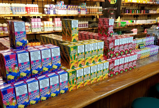 Freedom Vapes & Gifts, 439 Umatilla Blvd, Umatilla, FL 32784, USA, 