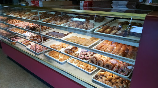 Donut Shop «Donut Land», reviews and photos, 19350 SW Boones Ferry Rd, Tualatin, OR 97062, USA