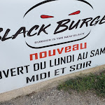 Photo n° 2 McDonald's - Black Burger à Cabrières-d'Avignon