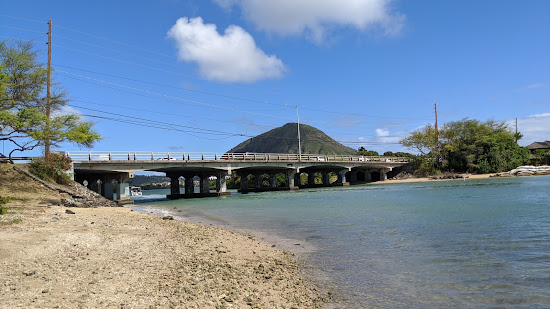 Maunalua Bay Beach